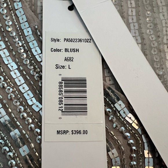 - Parker Silver Sequin Beaded  Blush Silk Blouse L - Picture 11 of 12